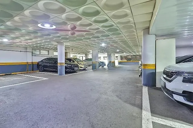Busan Jaesong-Dong Wow